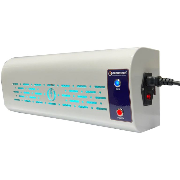 Thiết bị quang xúc tác khử mùi nhà vệ sinh OzoneTech OT-TL30W